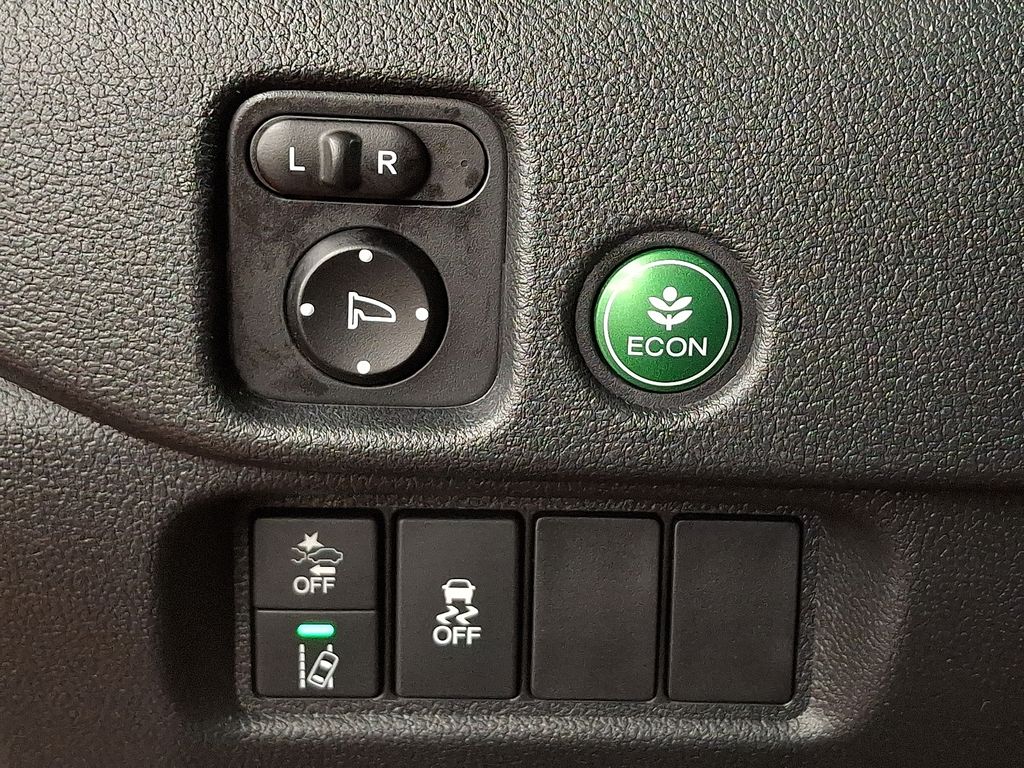 Thumbnail: 2020 Honda Passport - 24