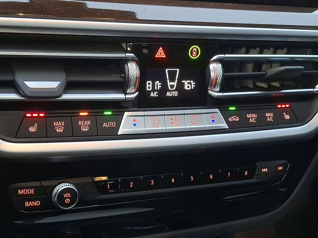 Thumbnail: 2022 BMW X3 - 14