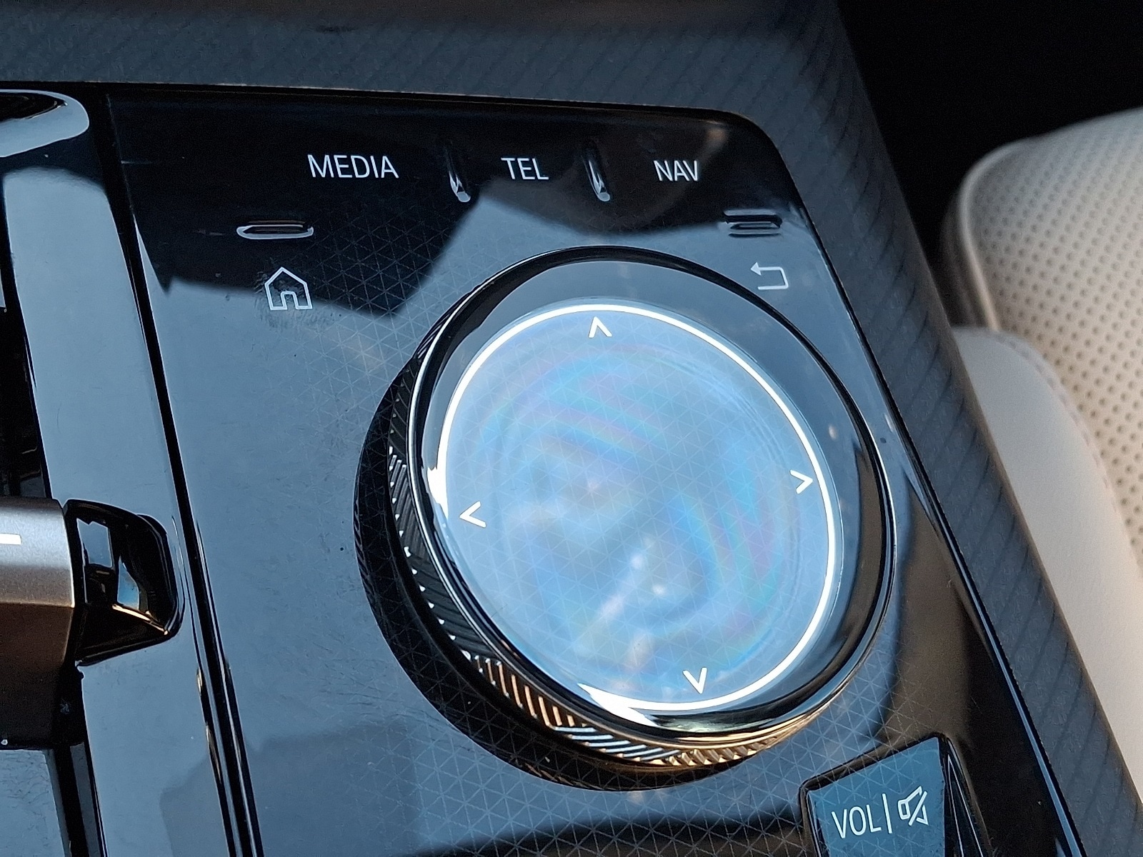 Thumbnail: 2025 BMW X3 - 19