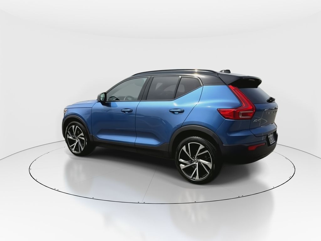 Thumbnail: 2021 Volvo XC40 - 6