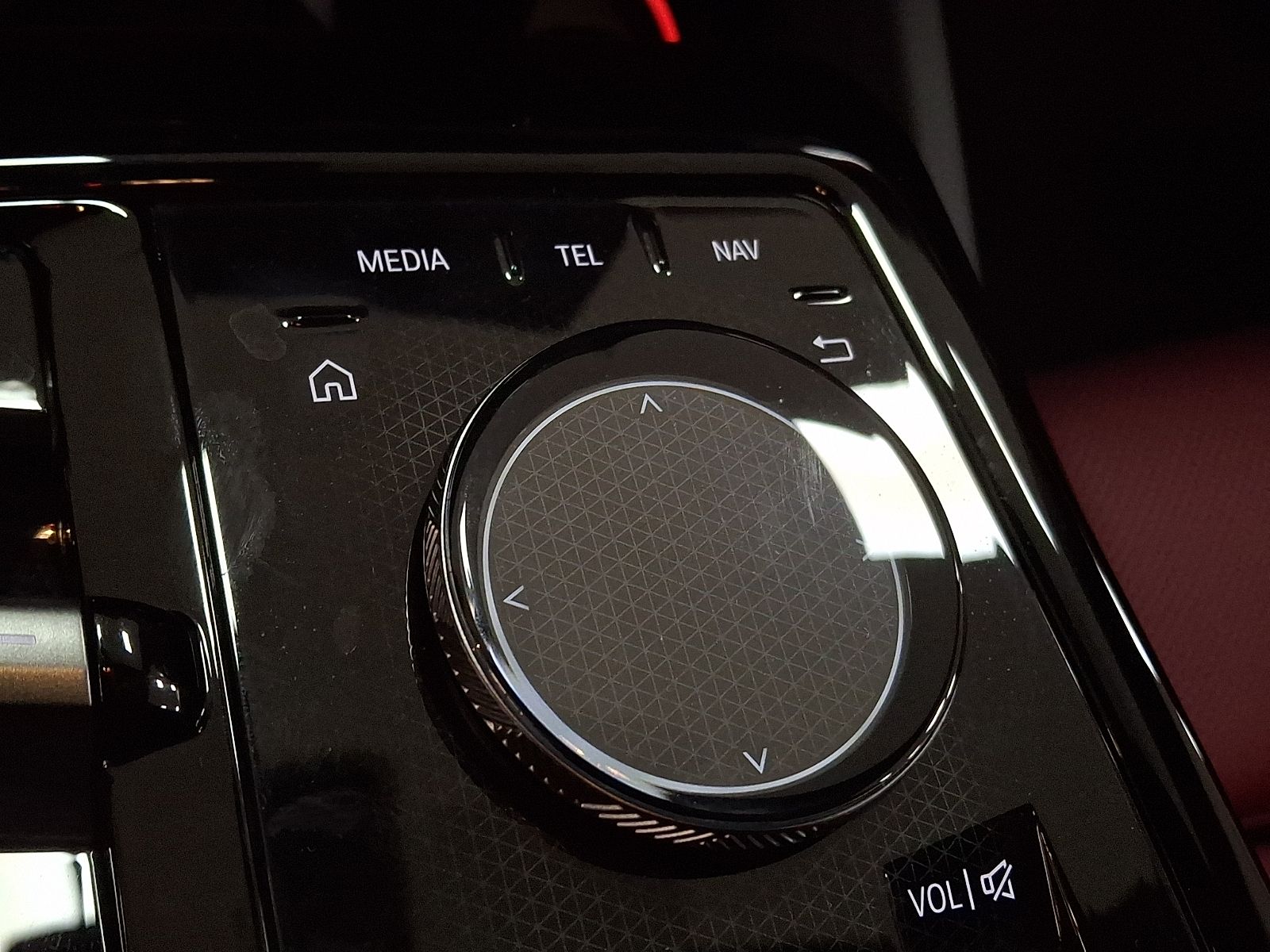 Thumbnail: 2025 BMW i5 - 20