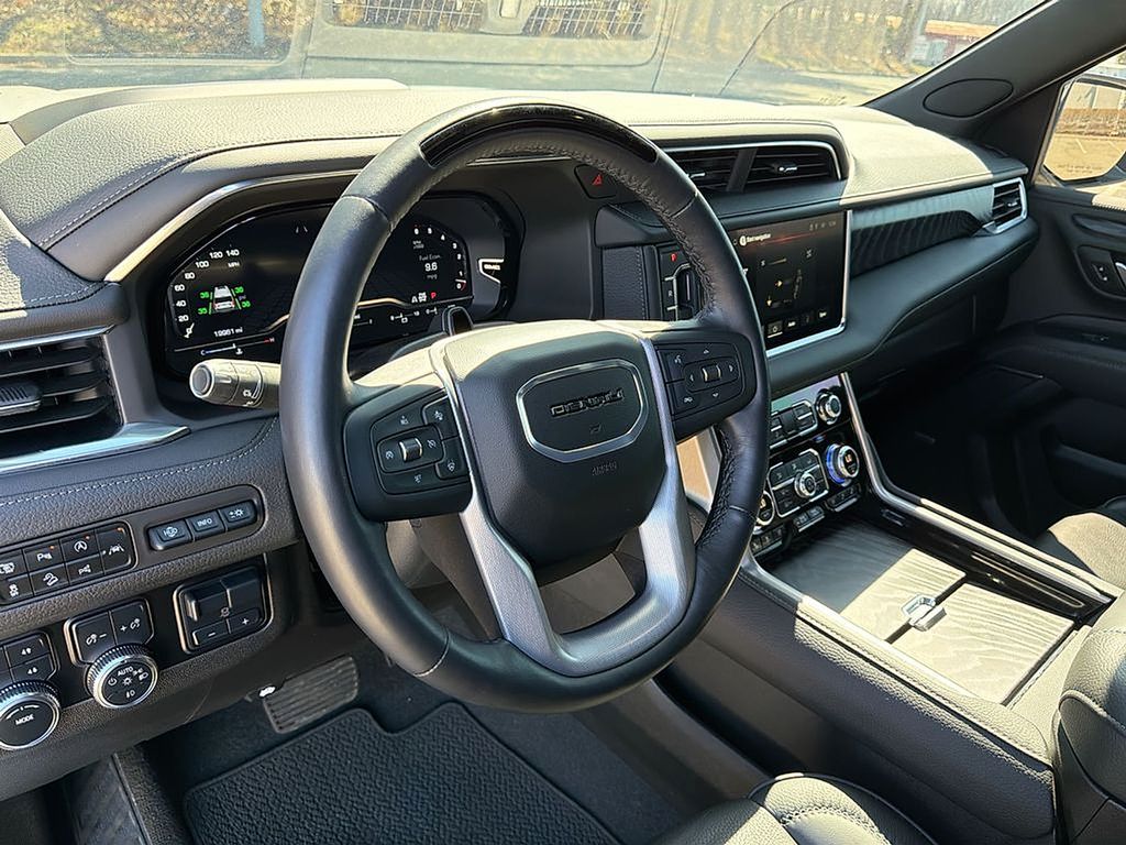 Thumbnail: 2024 GMC Yukon - 23
