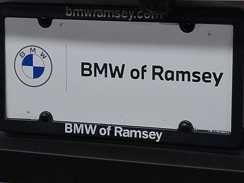 Thumbnail: 2023 Volkswagen Tiguan - 30