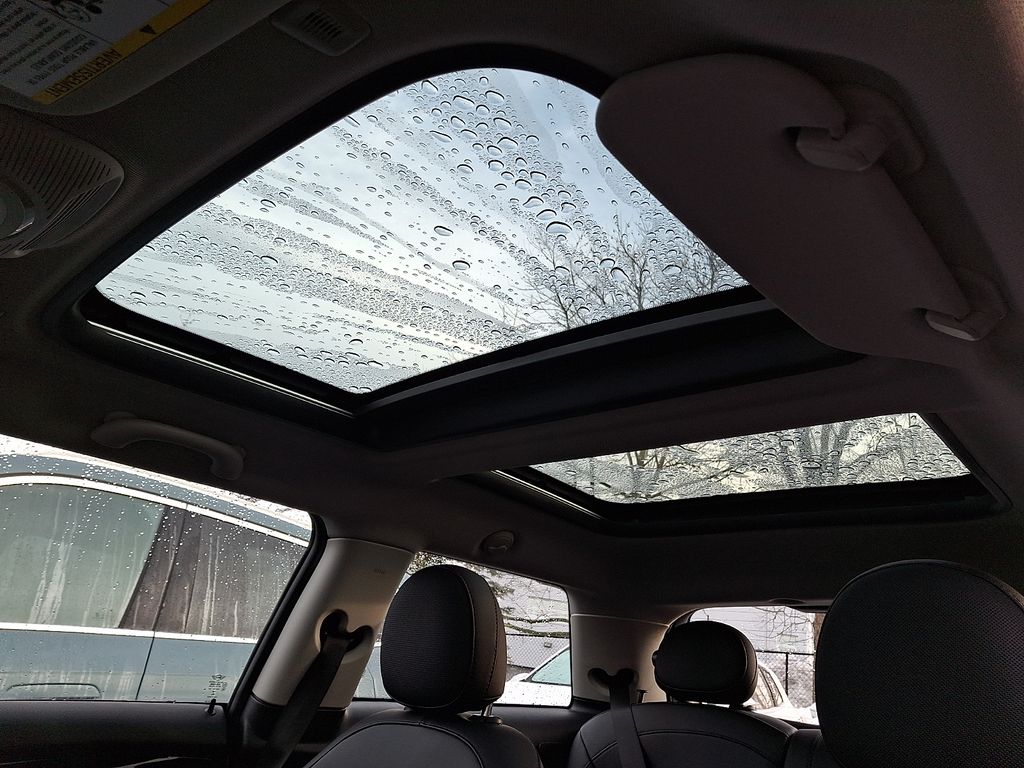 Thumbnail: 2021 MINI Cooper Hardtop - 14