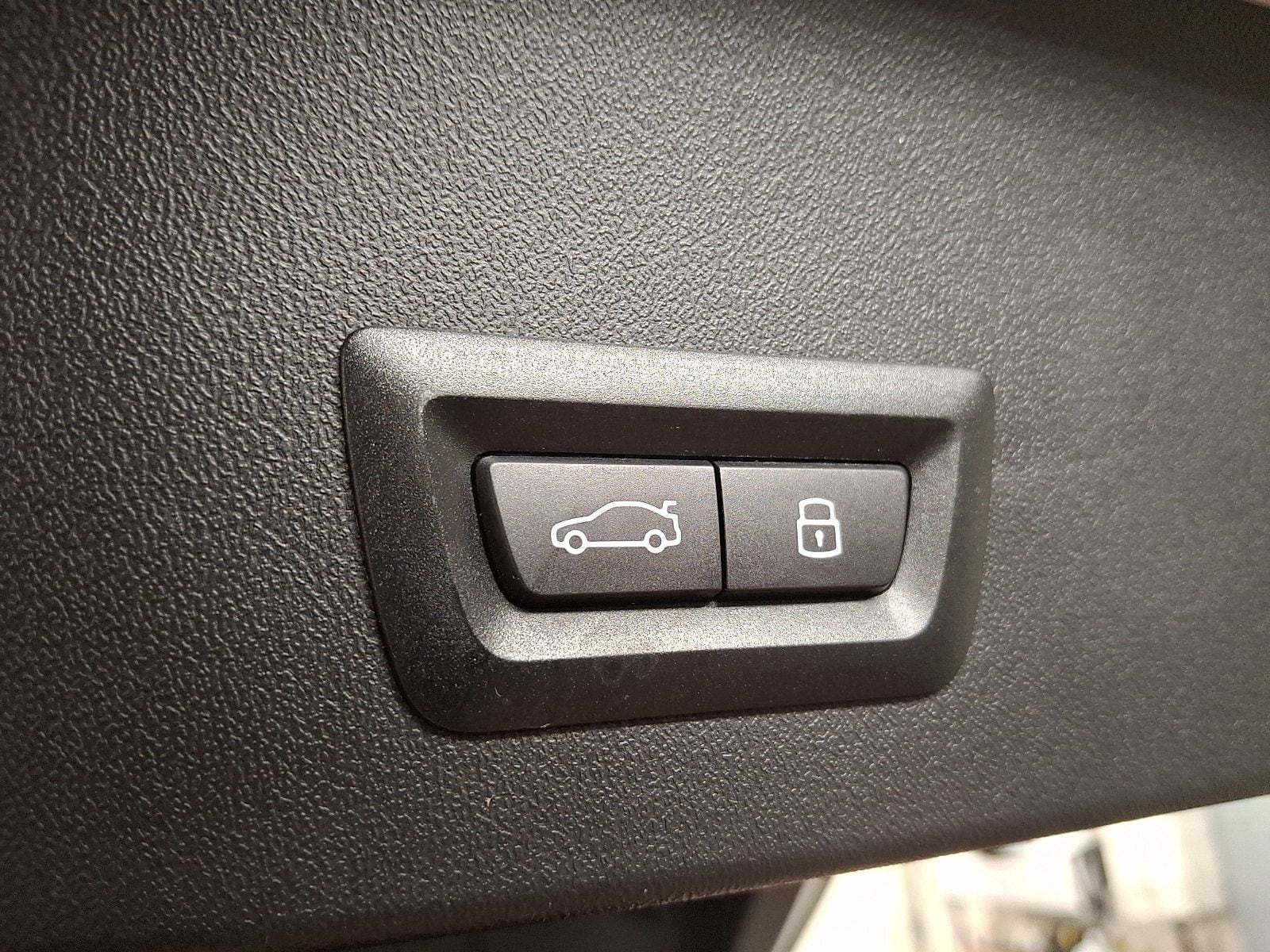 Thumbnail: 2025 BMW X3 - 27