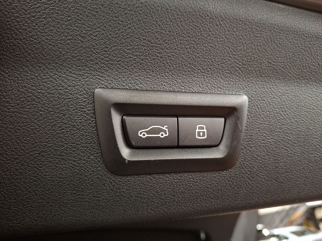 Thumbnail: 2024 BMW X4 - 24