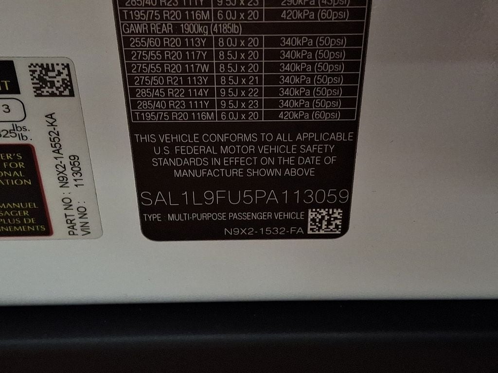 Thumbnail: 2023 Land Rover Range Rover Sport - 25