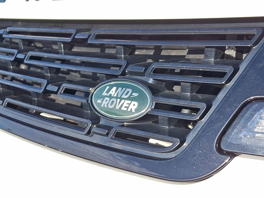 Thumbnail: 2025 Land Rover Range Rover Sport - 27