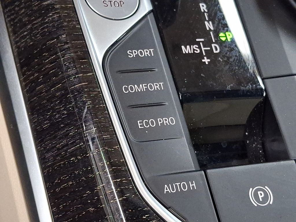 Thumbnail: 2021 BMW 3 Series - 22