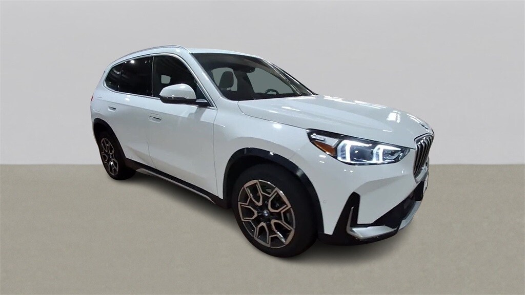 2025 Bmw X1 XDrive28i photo 2