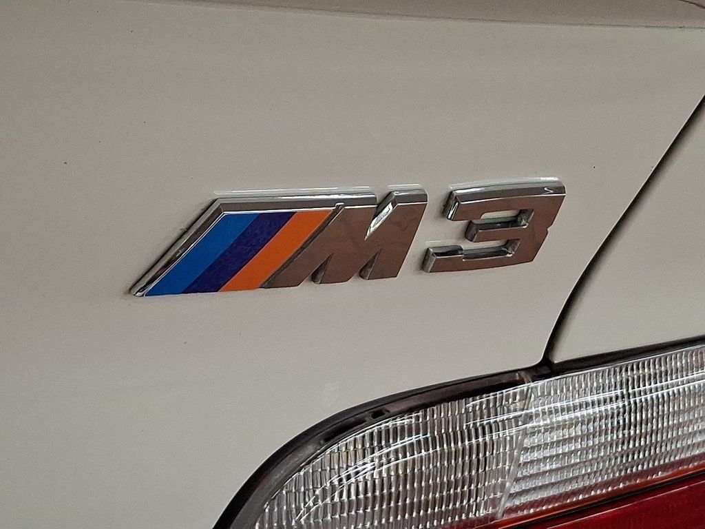 Thumbnail: 1995 BMW M3 - 29