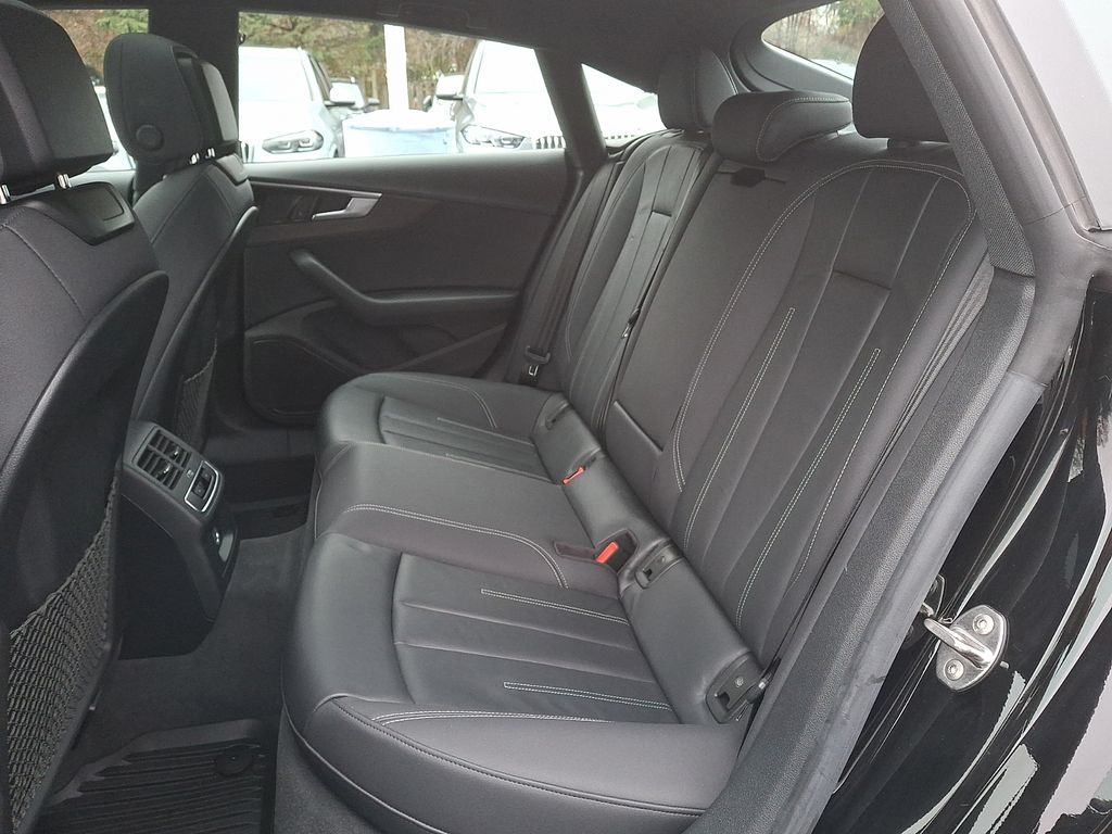 Thumbnail: 2020 Audi A5 - 9