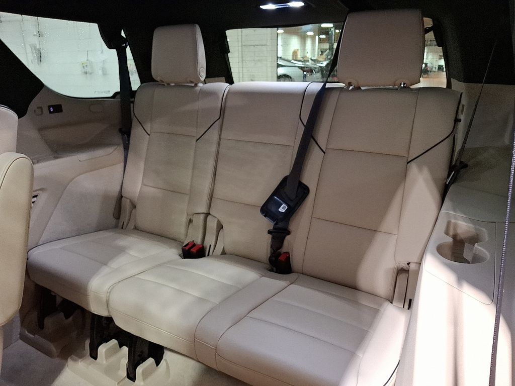 Thumbnail: 2023 Cadillac Escalade - 8