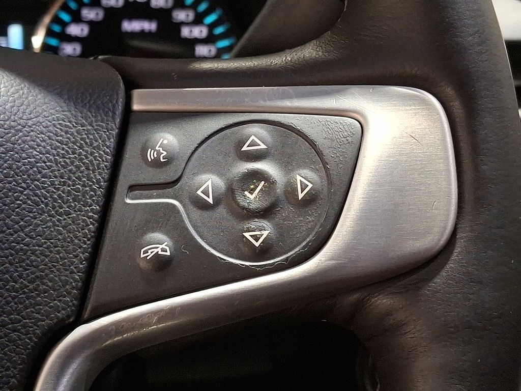 Thumbnail: 2017 GMC Yukon - 19