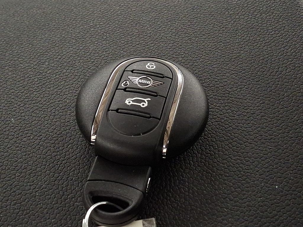 Thumbnail: 2024 MINI Cooper Hardtop - 19