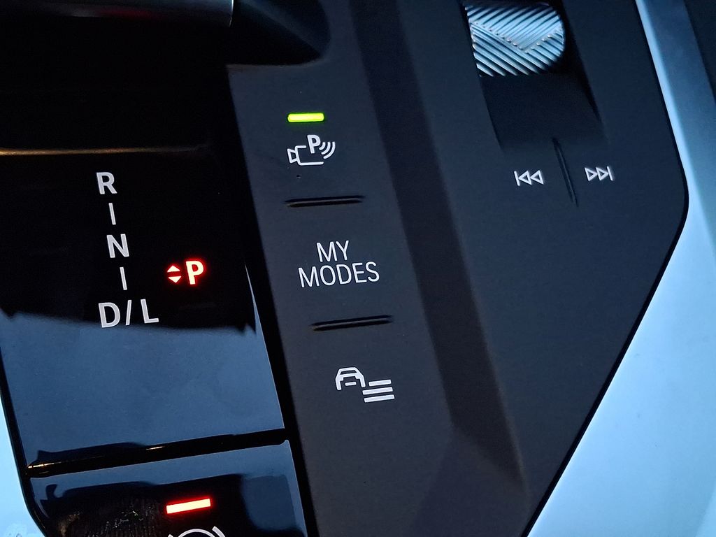 Thumbnail: 2025 BMW 2 Series - 21