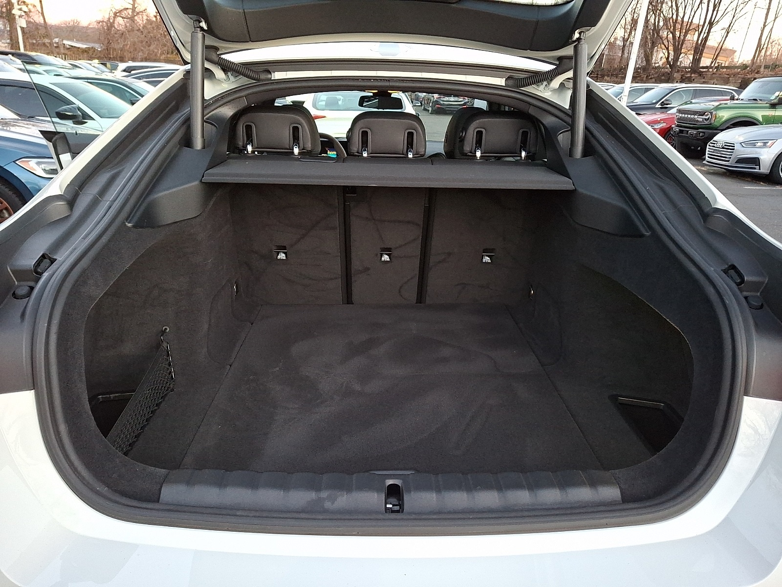 Thumbnail: 2025 BMW i4 - 28