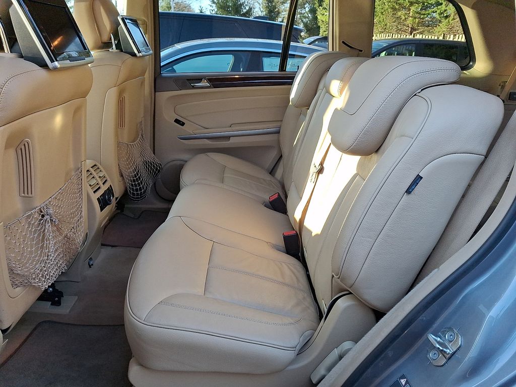 Thumbnail: 2011 Mercedes-Benz GL-Class - 7