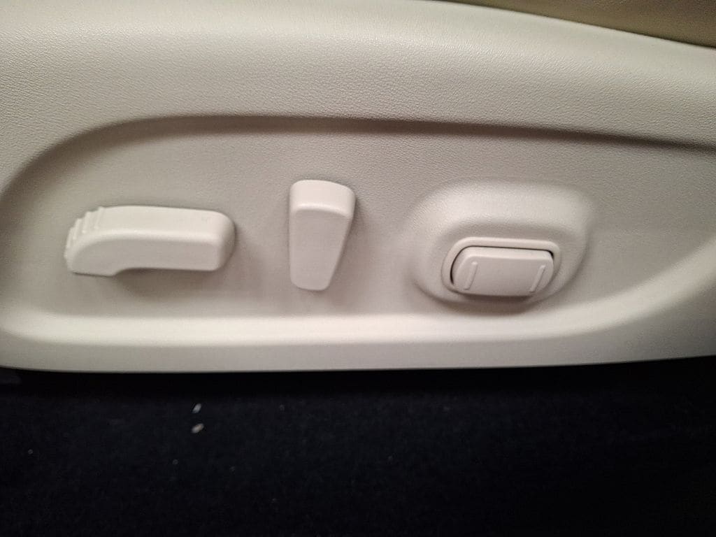 Thumbnail: 2017 INFINITI QX60 - 11