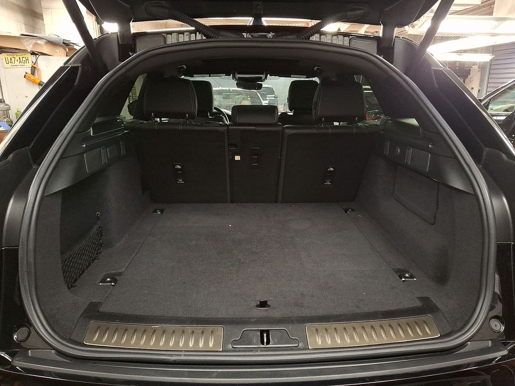 Thumbnail: 2023 Land Rover Range Rover Velar - 26