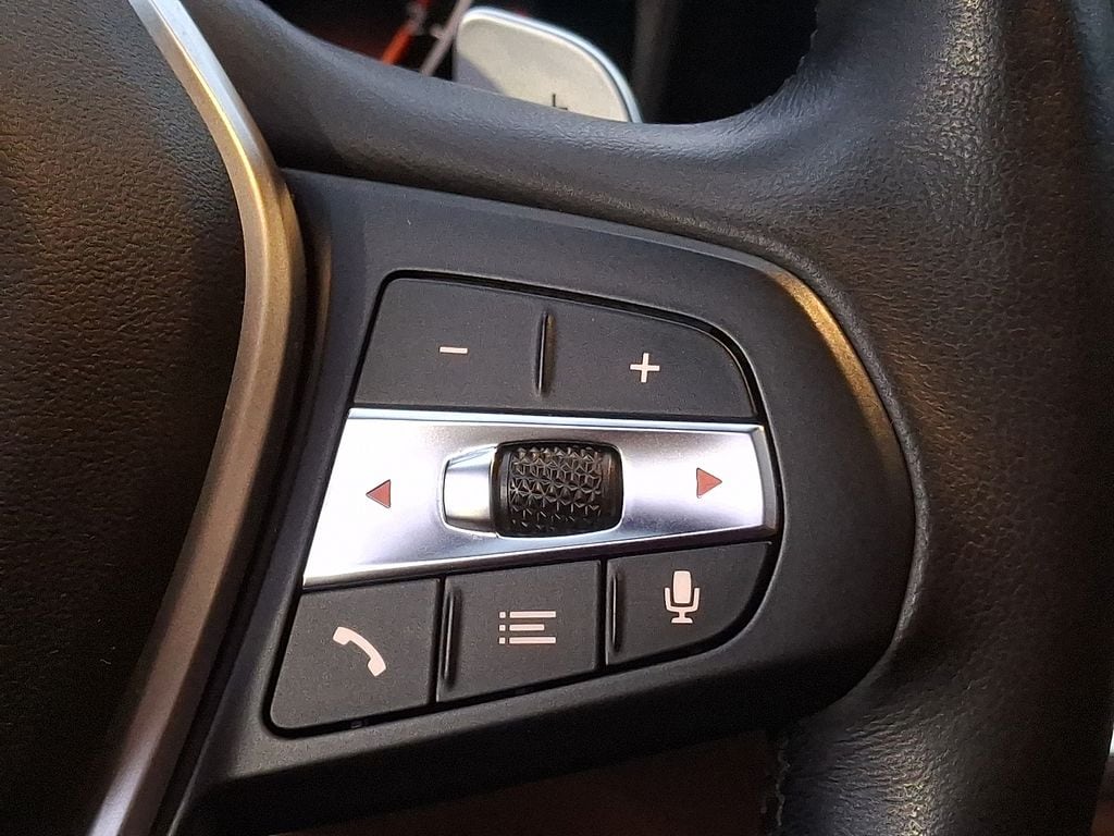 Thumbnail: 2021 BMW 3 Series - 19