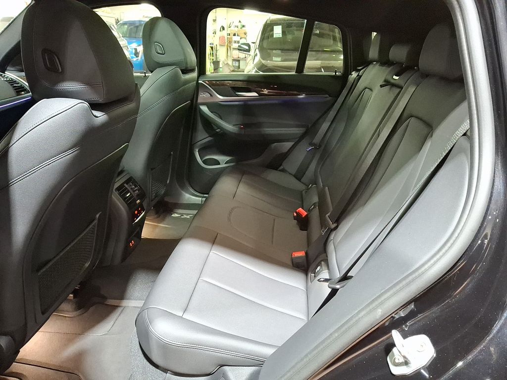 Thumbnail: 2020 BMW X4 - 8