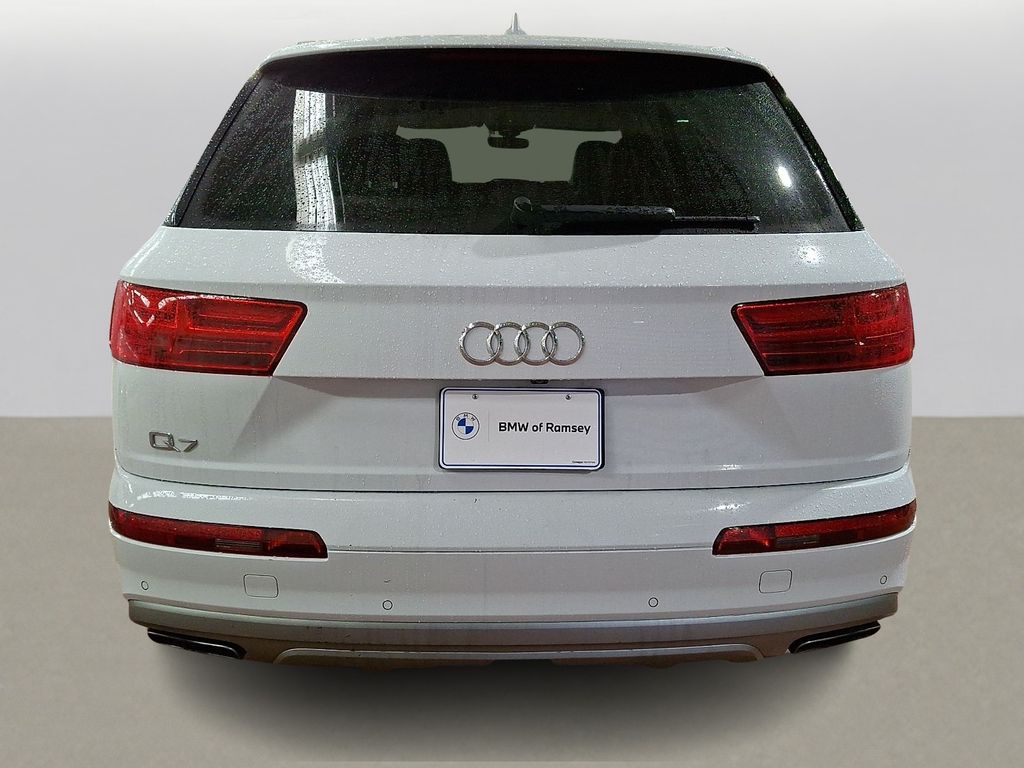 Thumbnail: 2019 Audi Q7 - 4