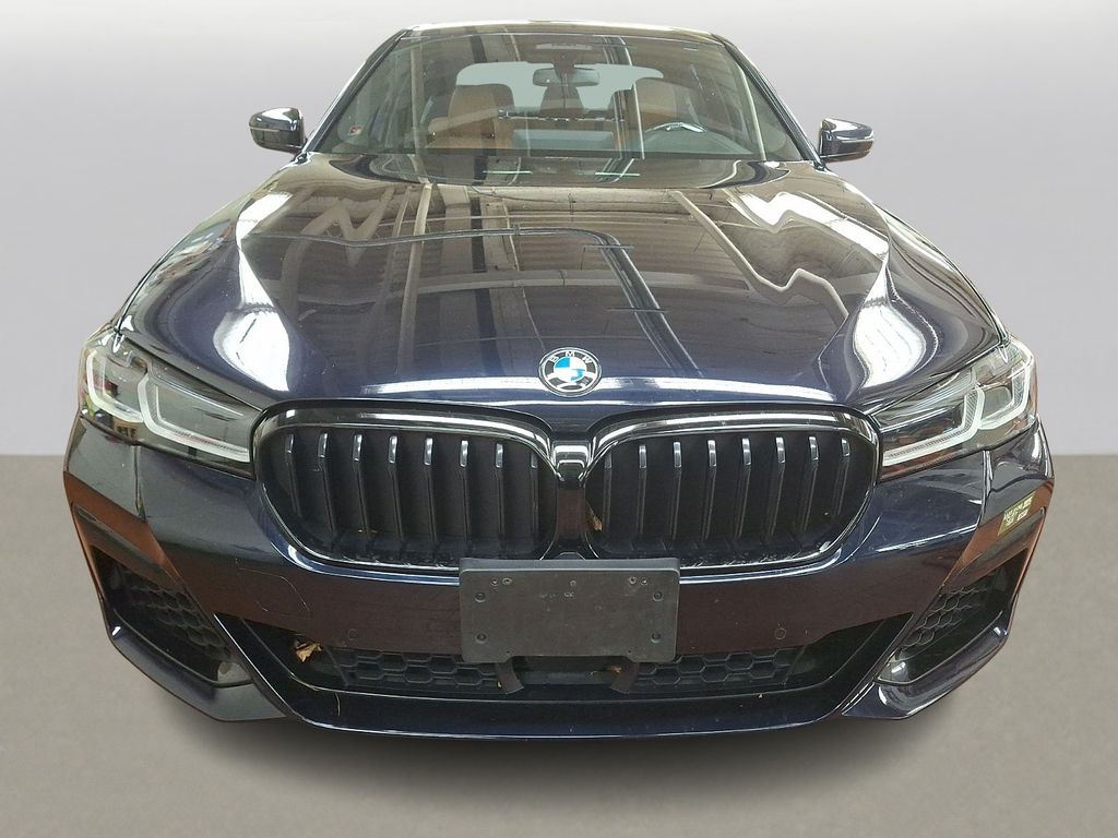 Thumbnail: 2022 BMW 5 Series - 2