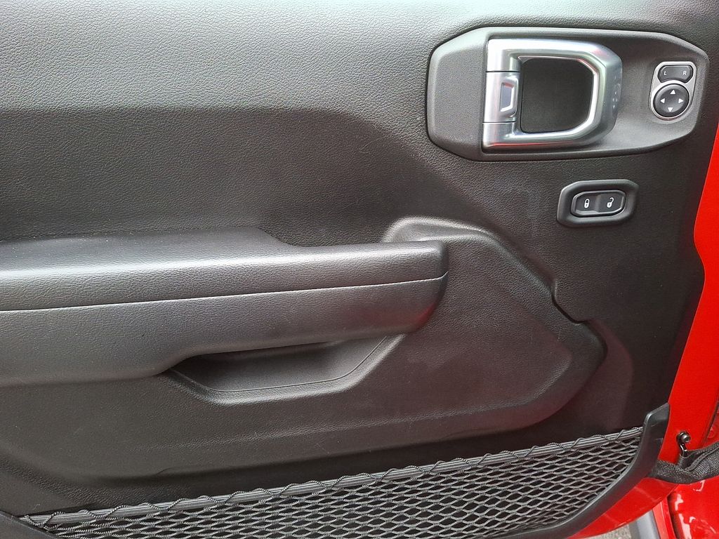 Thumbnail: 2021 Jeep Wrangler - 13