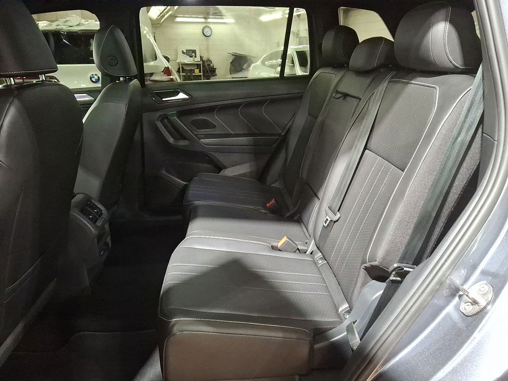 Thumbnail: 2023 Volkswagen Tiguan - 8