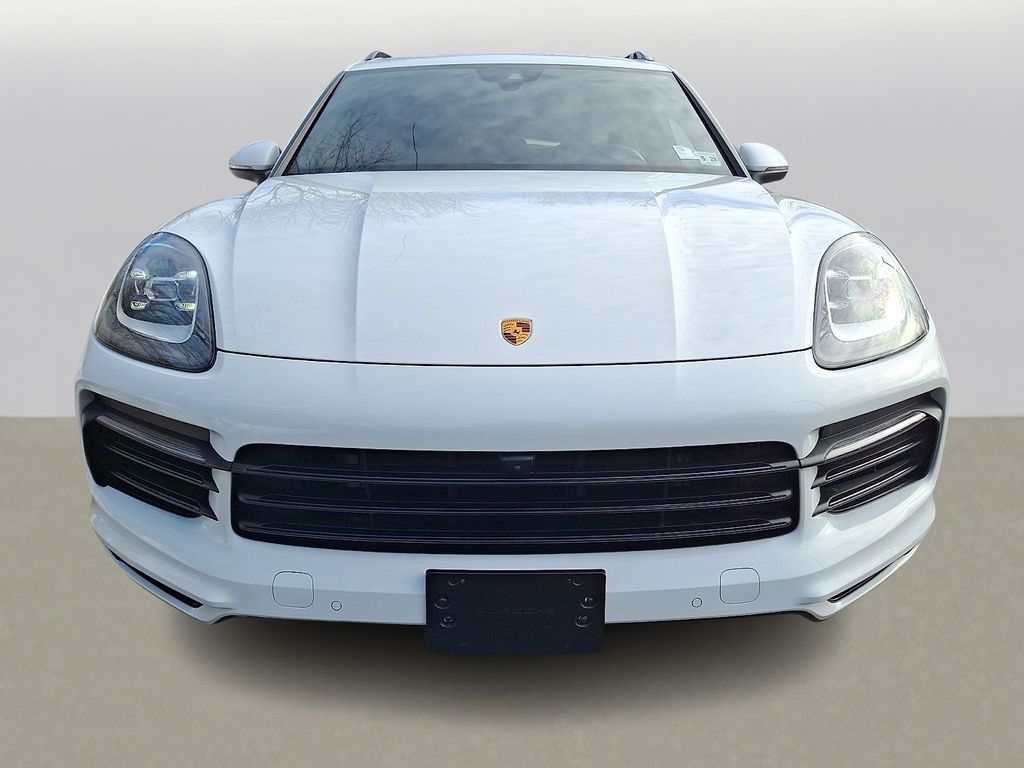Thumbnail: 2023 Porsche Cayenne - 2