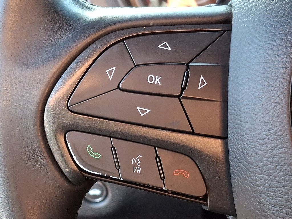 Thumbnail: 2015 Dodge Challenger - 18