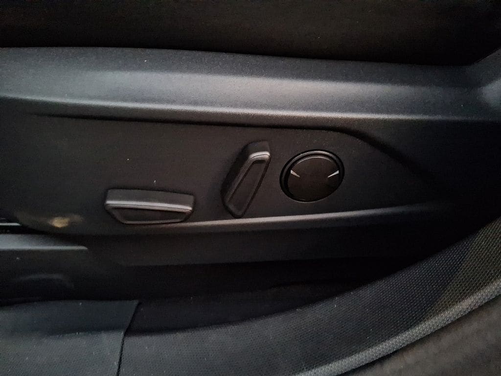 Thumbnail: 2022 Ford Mustang Mach-E - 12