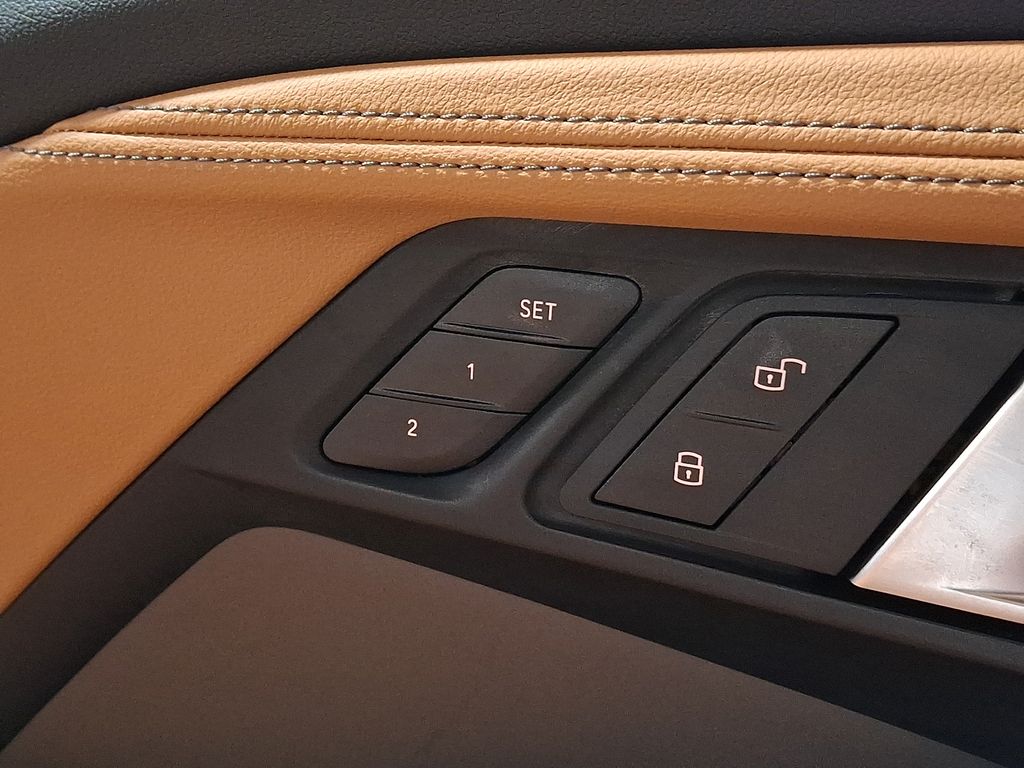 Thumbnail: 2024 BMW 2 Series - 24