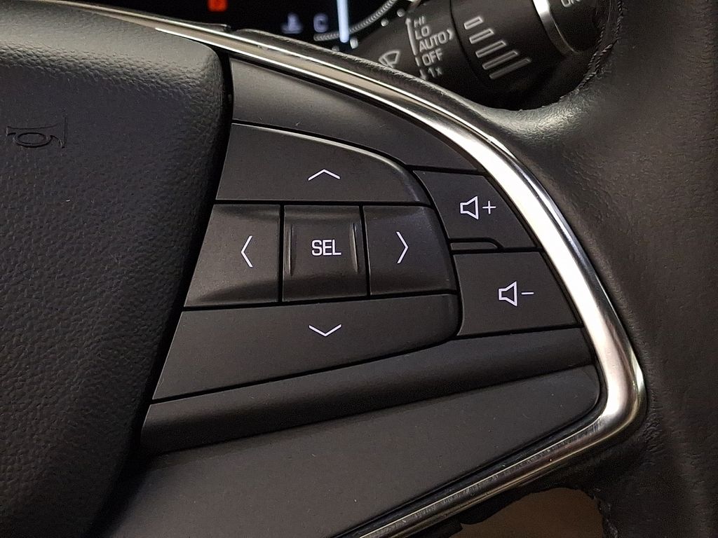Thumbnail: 2018 Cadillac XT5 - 18
