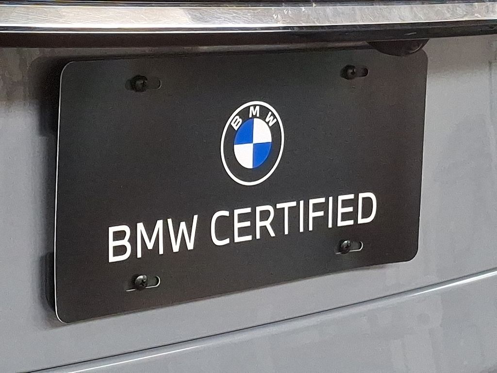 Thumbnail: 2024 BMW X7 - 30