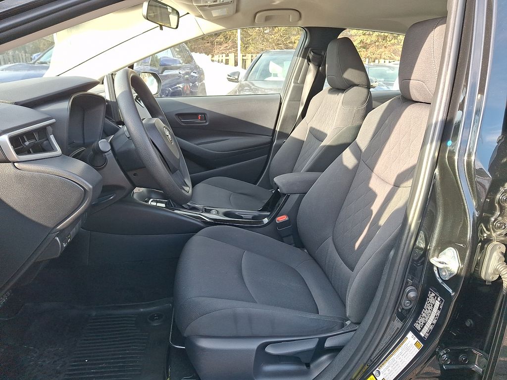 Thumbnail: 2022 Toyota Corolla - 10