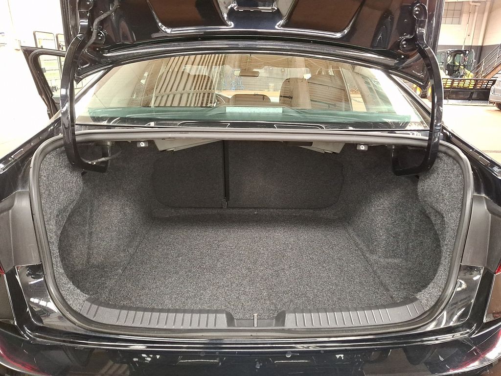 Thumbnail: 2024 Volkswagen Jetta - 26