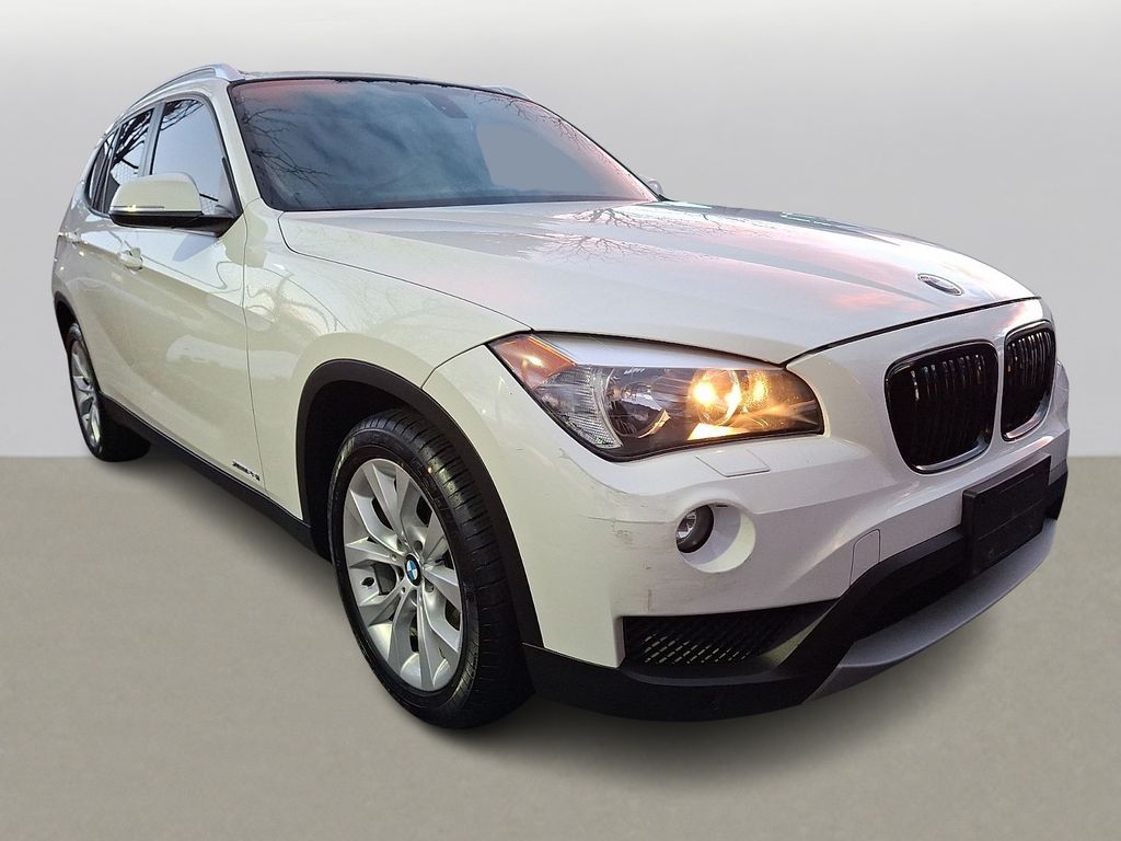 2013 Bmw X1 xDrive28i SAV photo 2