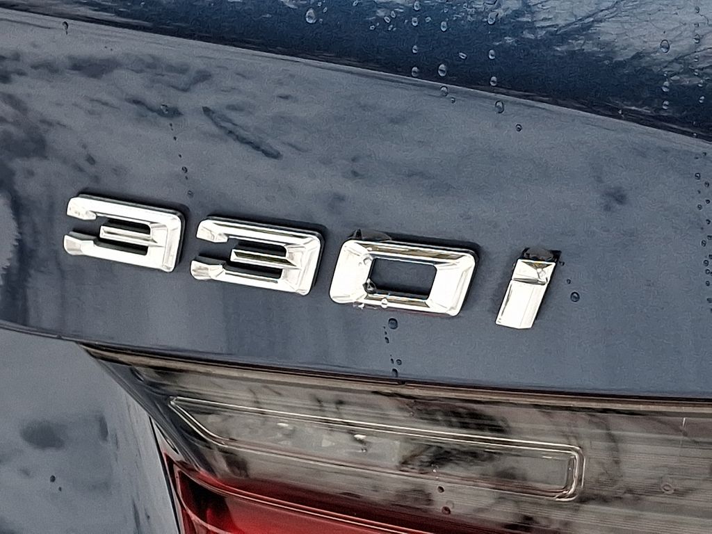 Thumbnail: 2023 BMW 3 Series - 27