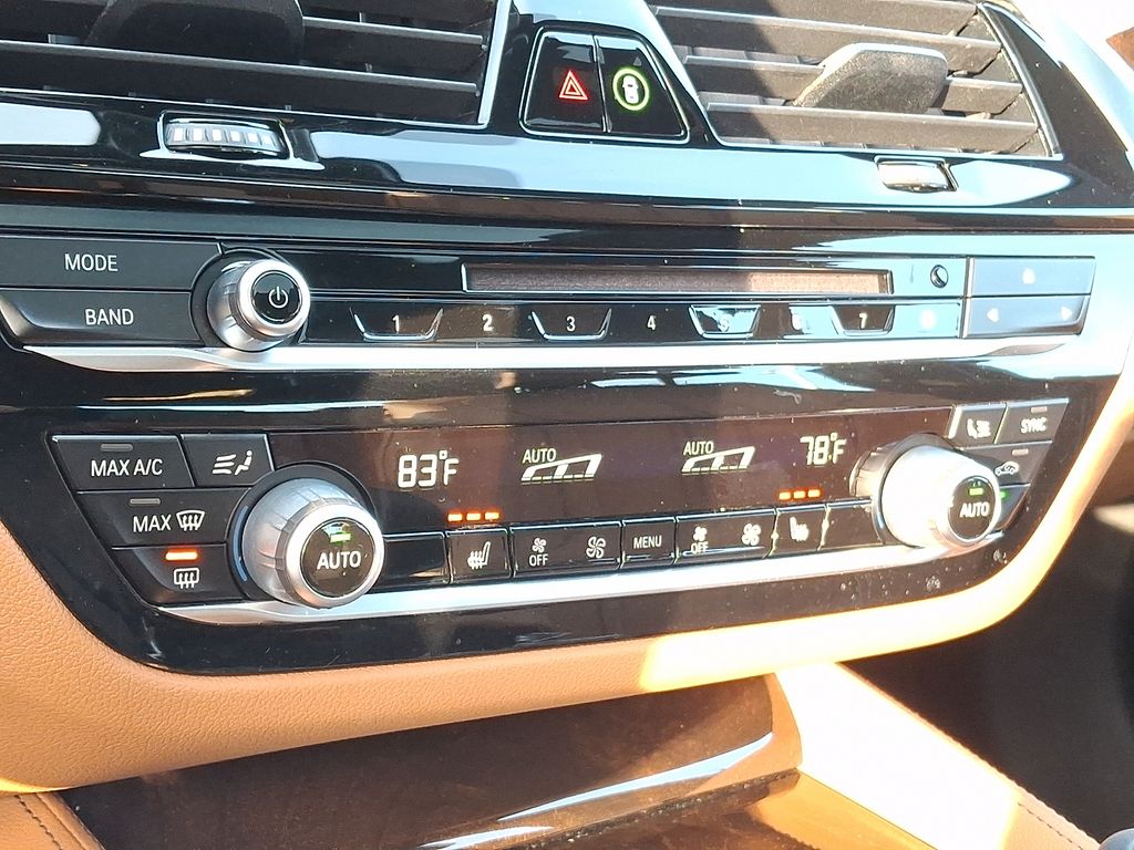 Thumbnail: 2019 BMW 5 Series - 12