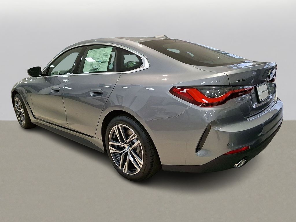 Thumbnail: 2026 BMW 4 Series - 5