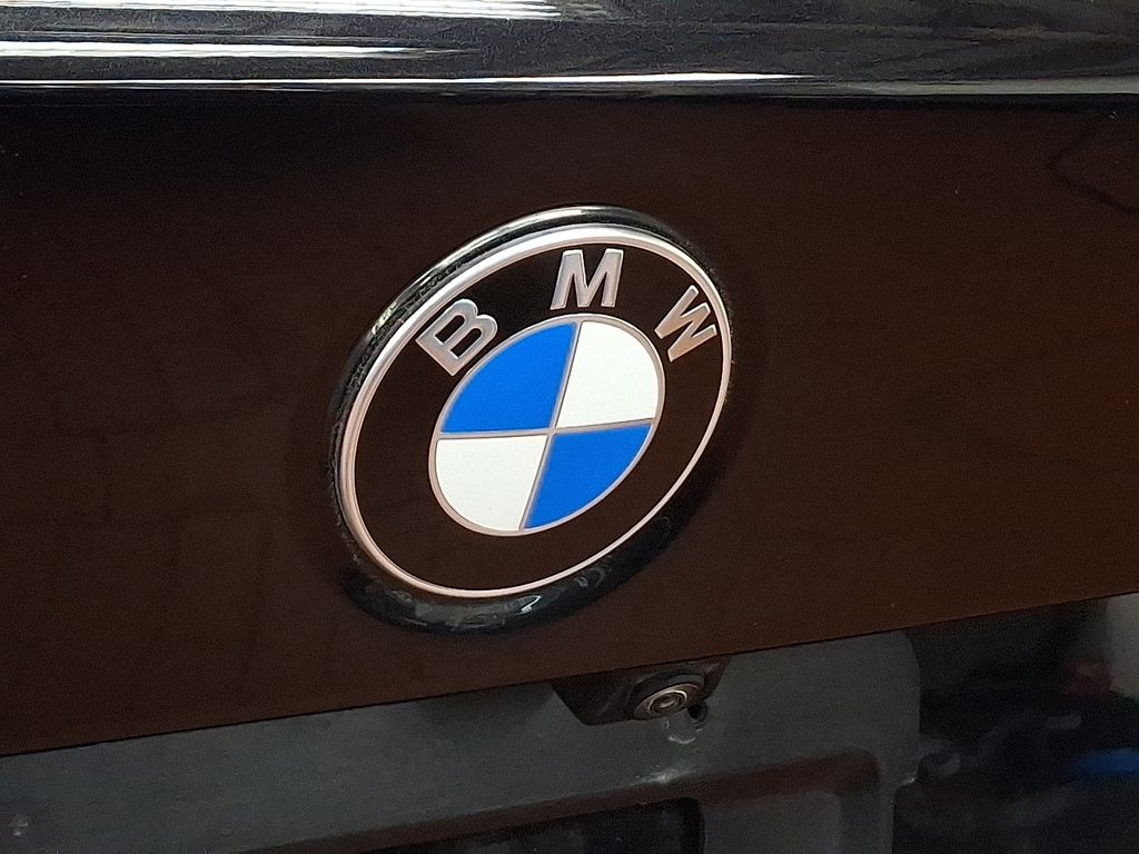 Thumbnail: 2022 BMW 3 Series - 30