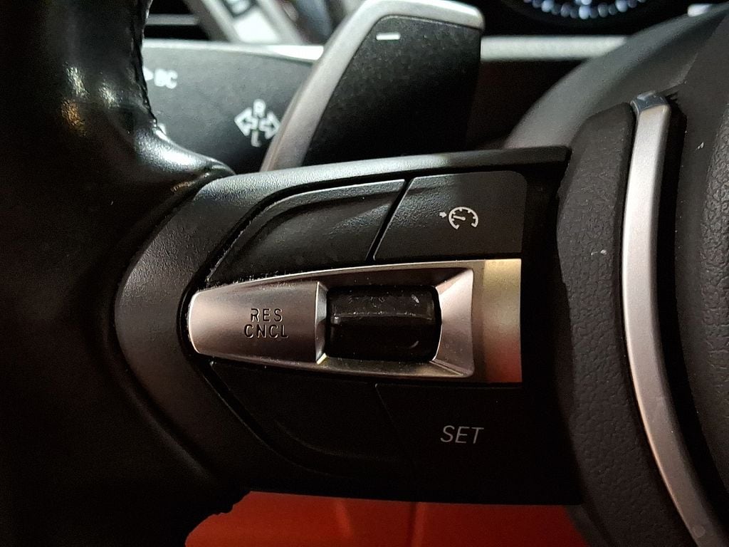 Thumbnail: 2022 BMW X2 - 17