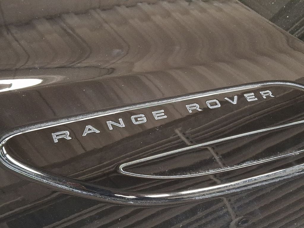 Thumbnail: 2023 Land Rover Range Rover Velar - 30