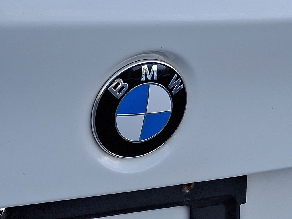 Thumbnail: 2012 BMW 5 Series - 29