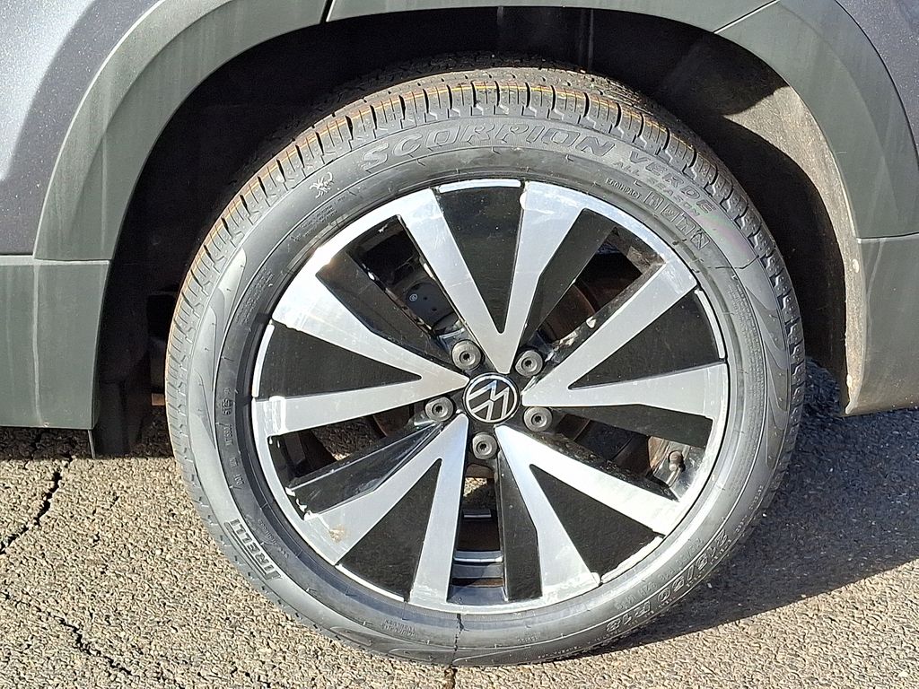 Thumbnail: 2022 Volkswagen Taos - 7