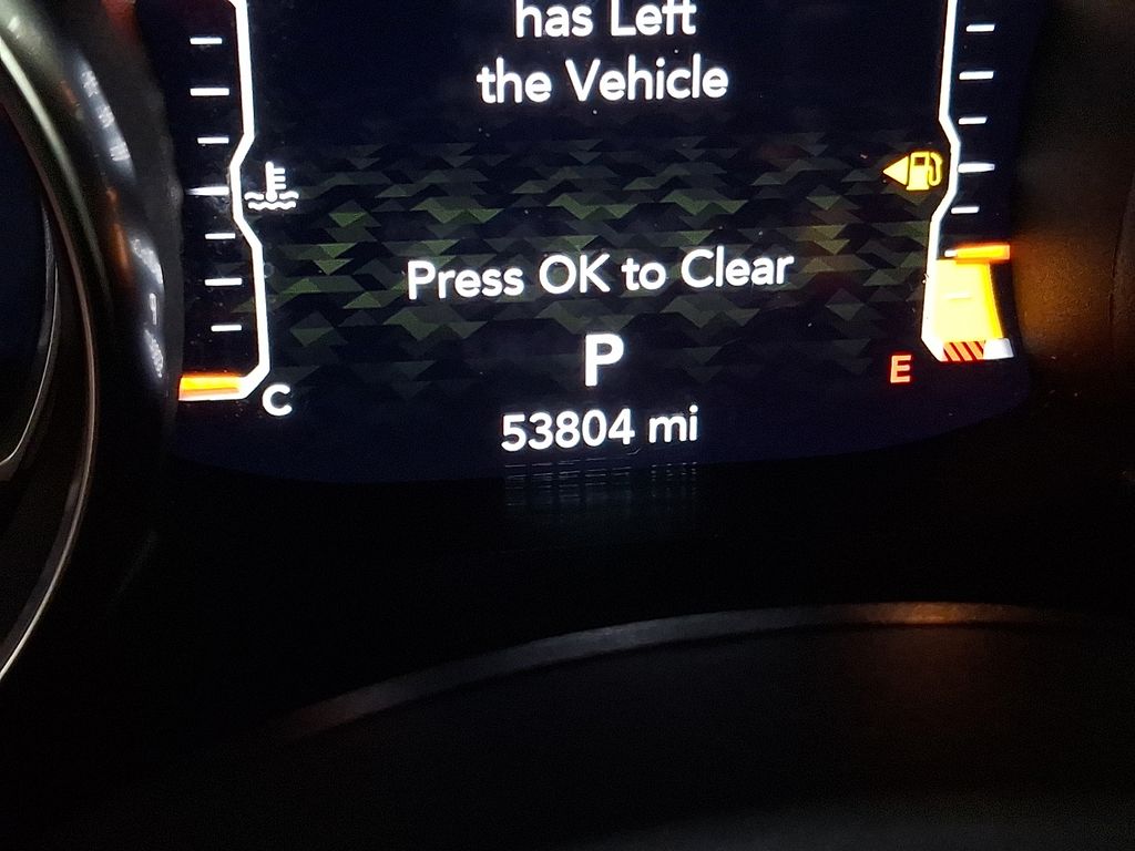 Thumbnail: 2022 Jeep Gladiator - 15