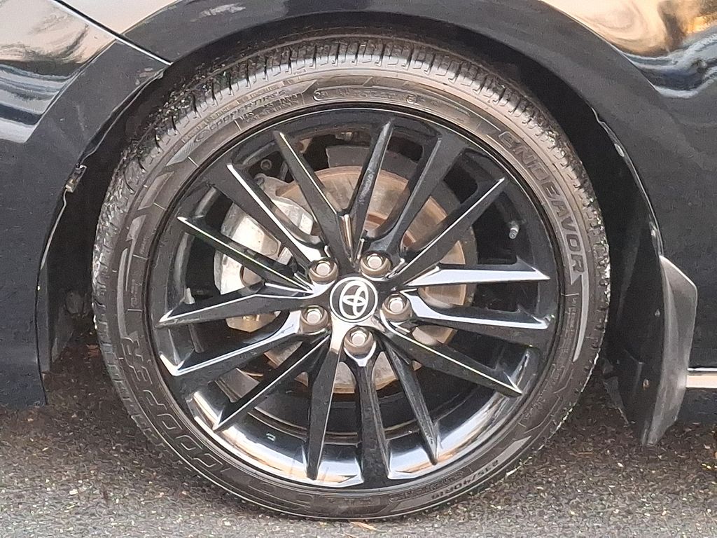 Thumbnail: 2022 Toyota Camry - 6