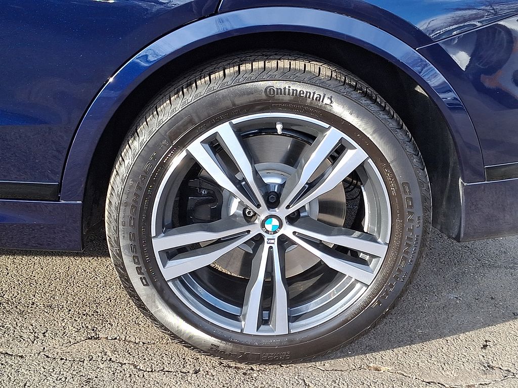 Thumbnail: 2025 BMW X7 - 6